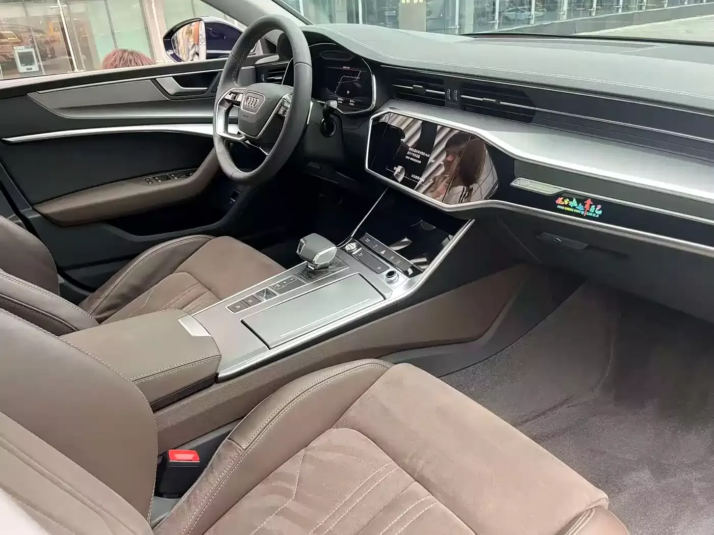 Audi A7L 2022 45 TFSI S-line Dream Builder Edition фото 5