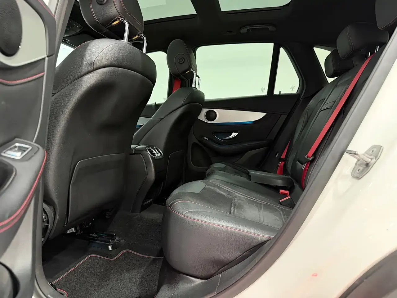 Mercedes-Benz GLC AMG 2017 AMG GLC 43 4MATIC фото 14