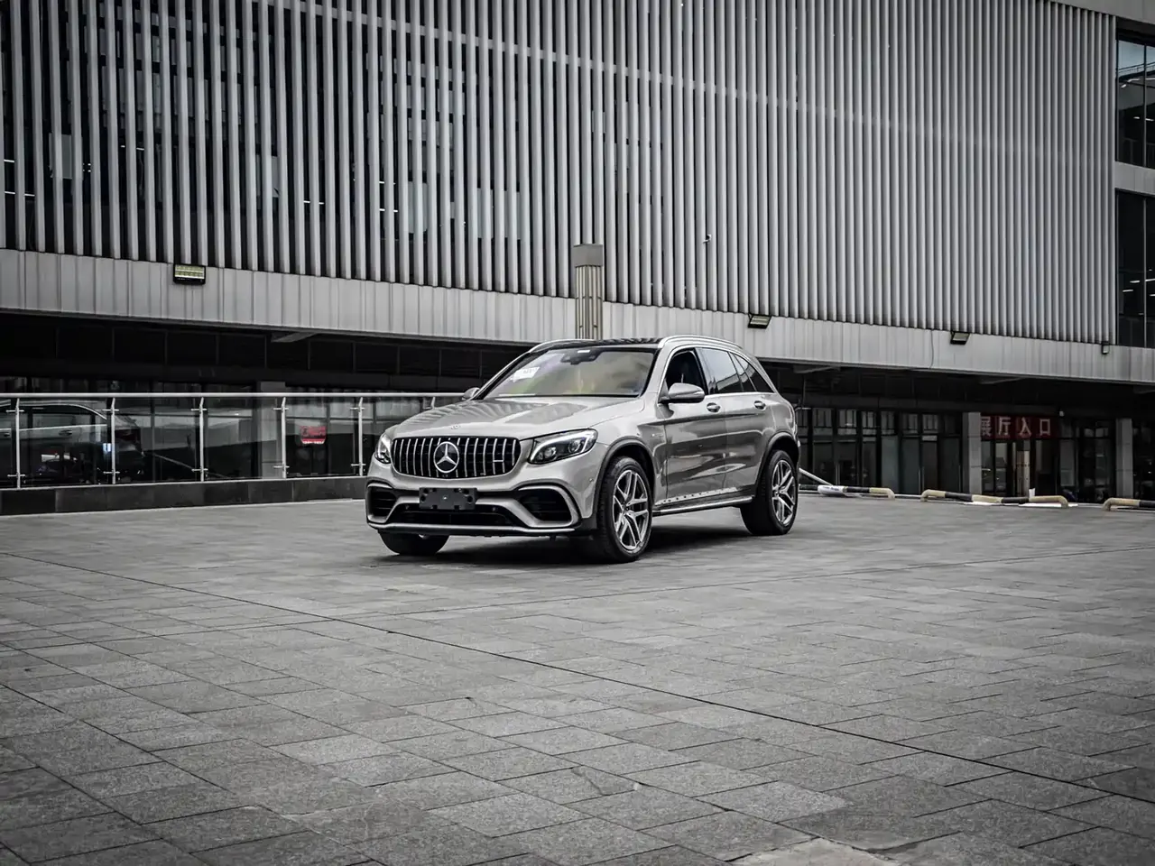 Mercedes-Benz GLC AMG 2018 AMG GLC 63 4MATIC+