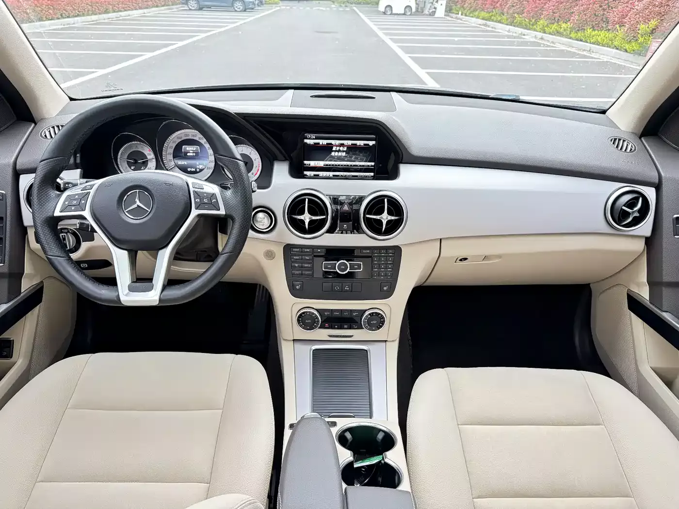 Mercedes-Benz GLK-Class 2015 GLK 300 4MATIC Fashion Ultimate Edition фото 9