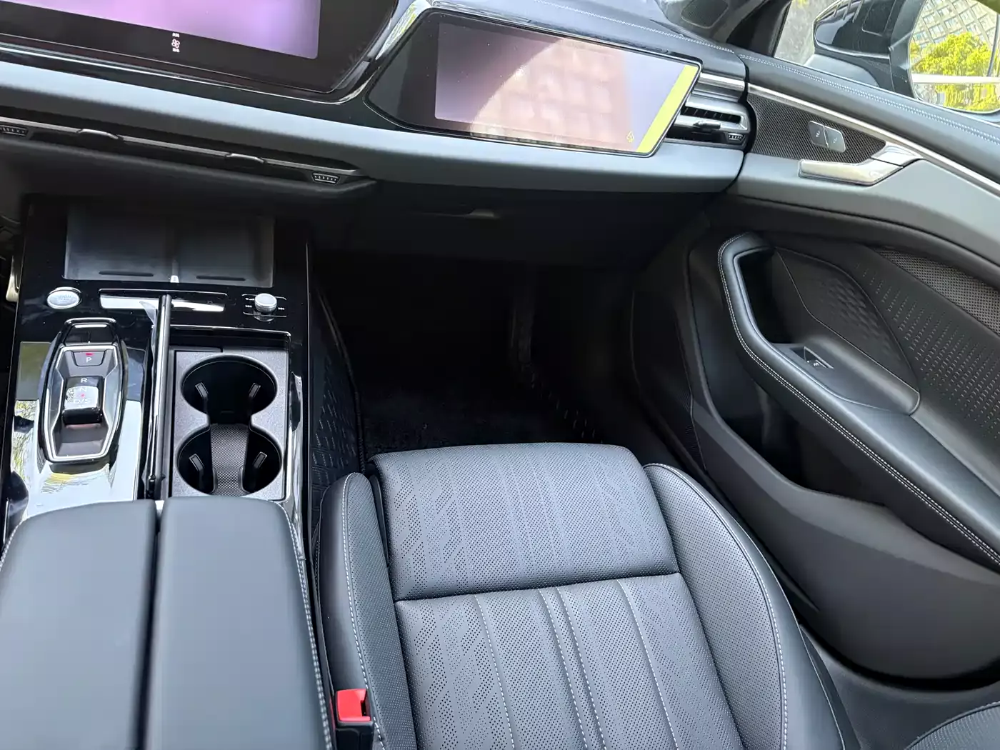 Audi A6L 2026 Model 2.0T High Power Sport Edition фото 7