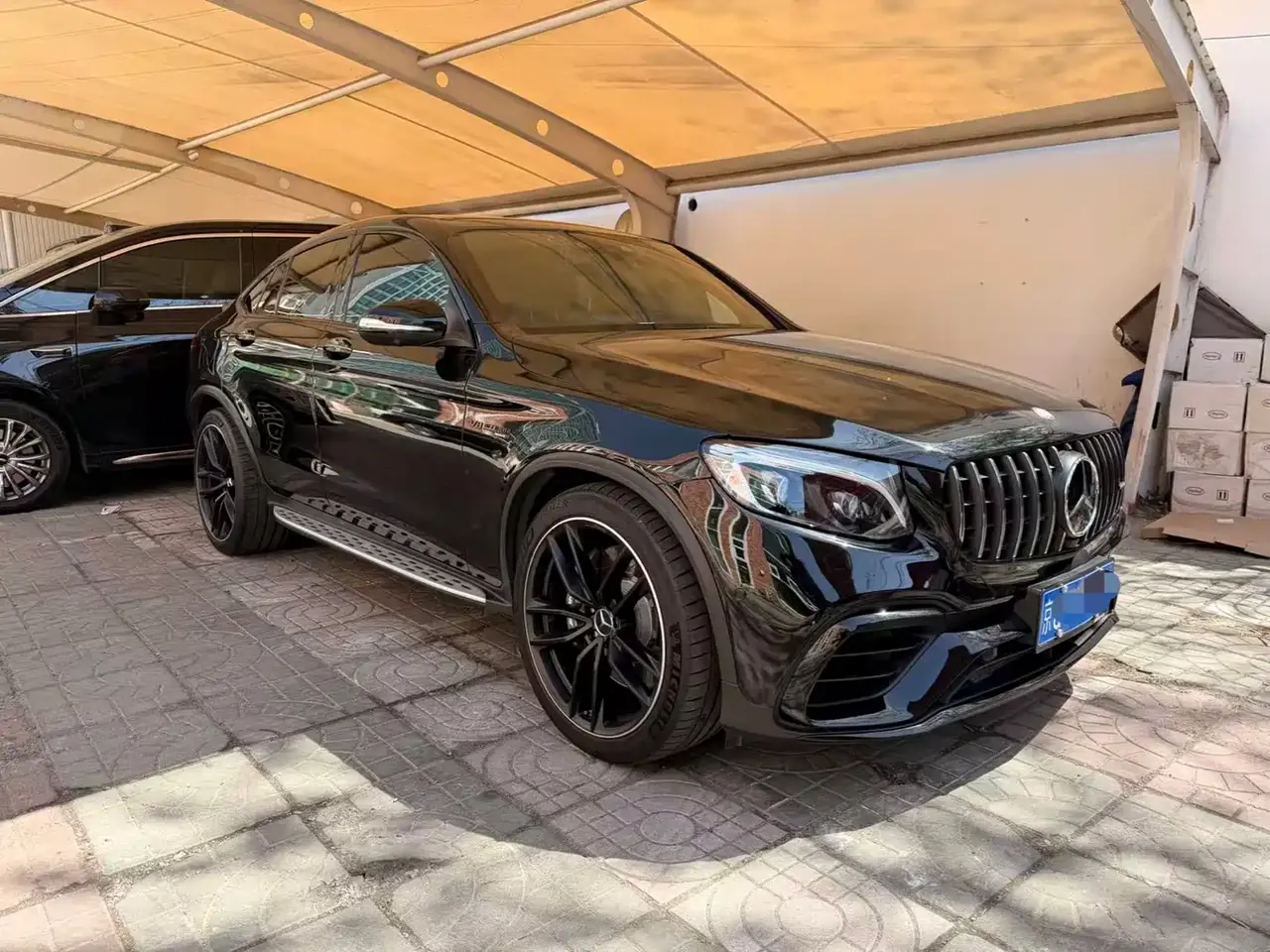 Mercedes-Benz GLC AMG 2018 AMG GLC 63 4MATIC+ фото 3