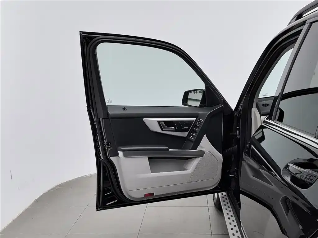 Mercedes-Benz GLK-Class 2014 GLK 260 4MATIC Dynamic фото 8