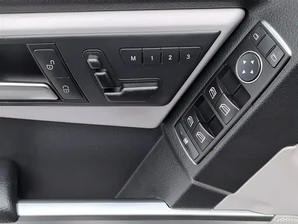 Mercedes-Benz GLK-Class 2014 GLK 260 4MATIC Dynamic фото 9