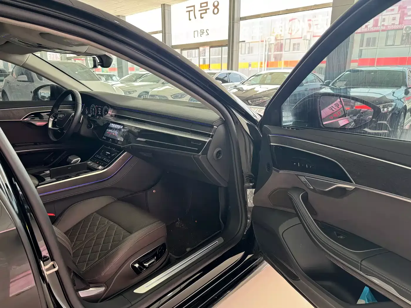 Audi A8 2023 A8L 50 TFSI quattro Exclusive фото 7