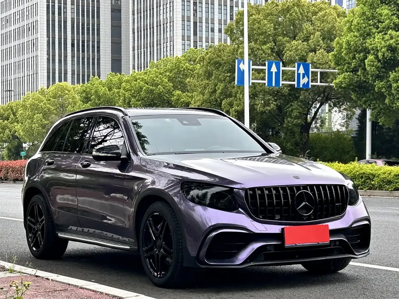 Mercedes-Benz GLC 2017 GLC 260 4MATIC Luxury фото 3