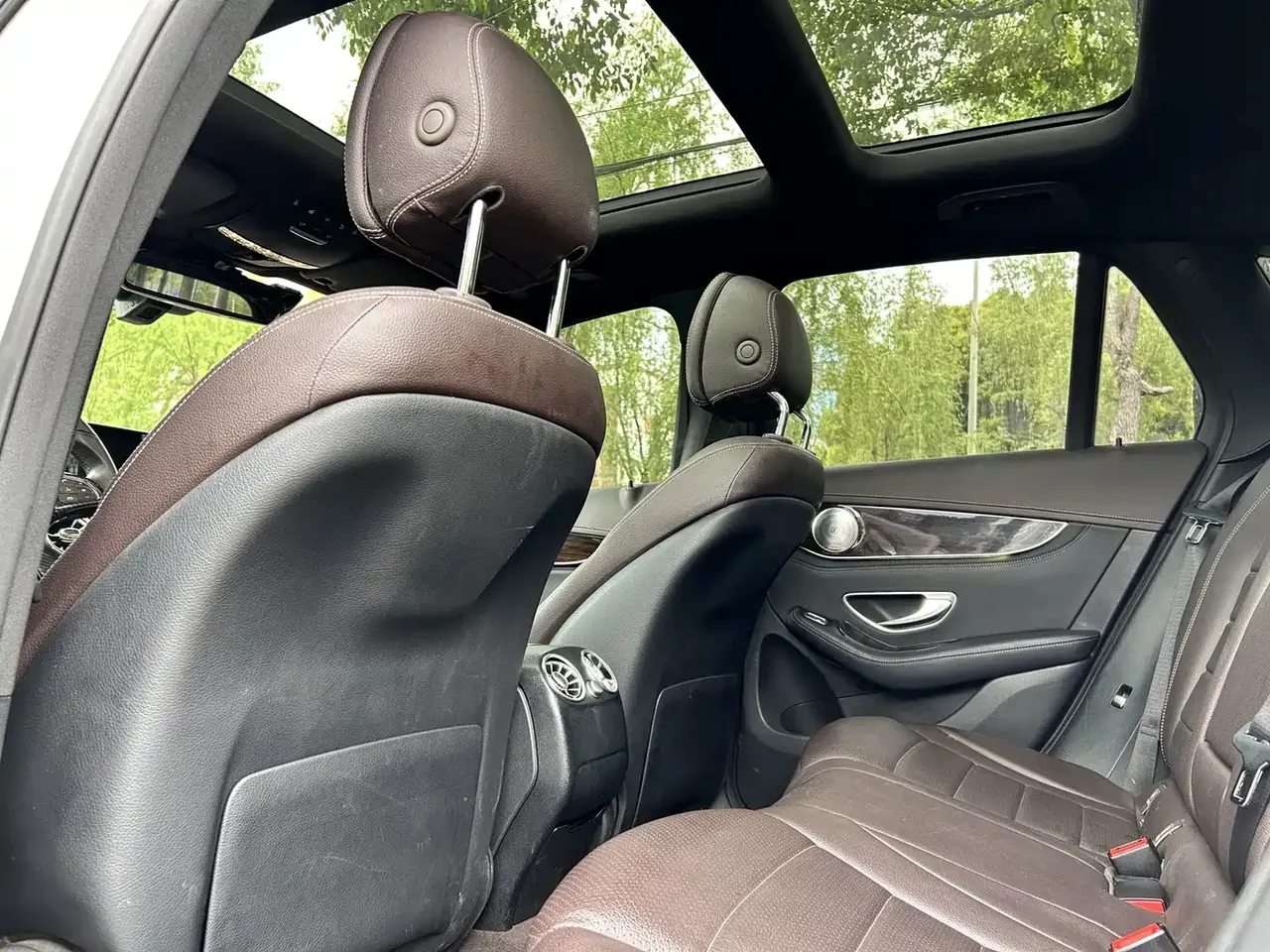 Mercedes-Benz GLC 2017 GLC 260 4MATIC Luxury фото 8