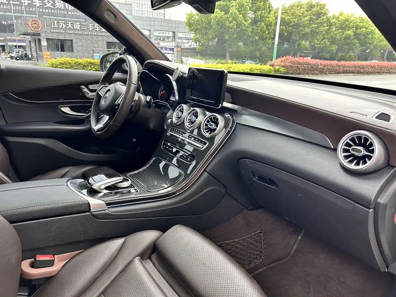 Mercedes-Benz GLC 2017 GLC 260 4MATIC Luxury фото 13