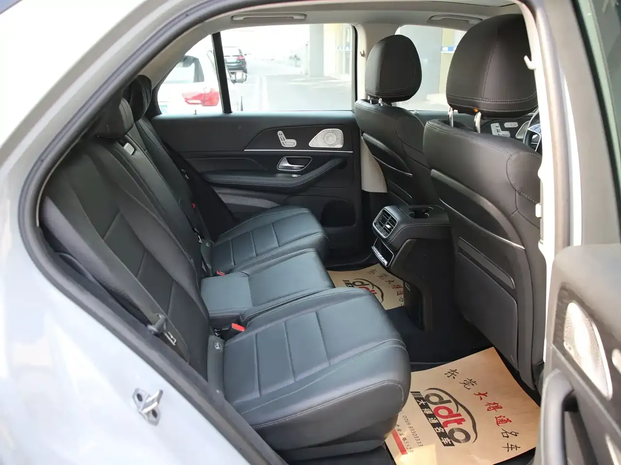 Mercedes-Benz GLE 2024 GLE 450 4MATIC Luxury фото 10