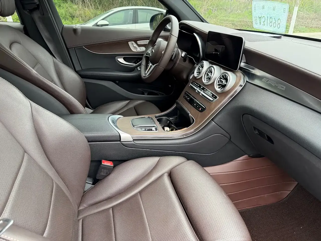 Mercedes-Benz GLC 2023 GLC 300 L 4MATIC Sport 5-Seater фото 12