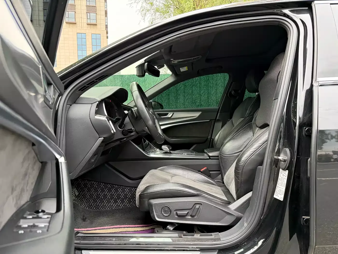 Audi A6L 2019 40 TFSI Luxury Dynamic фото 4