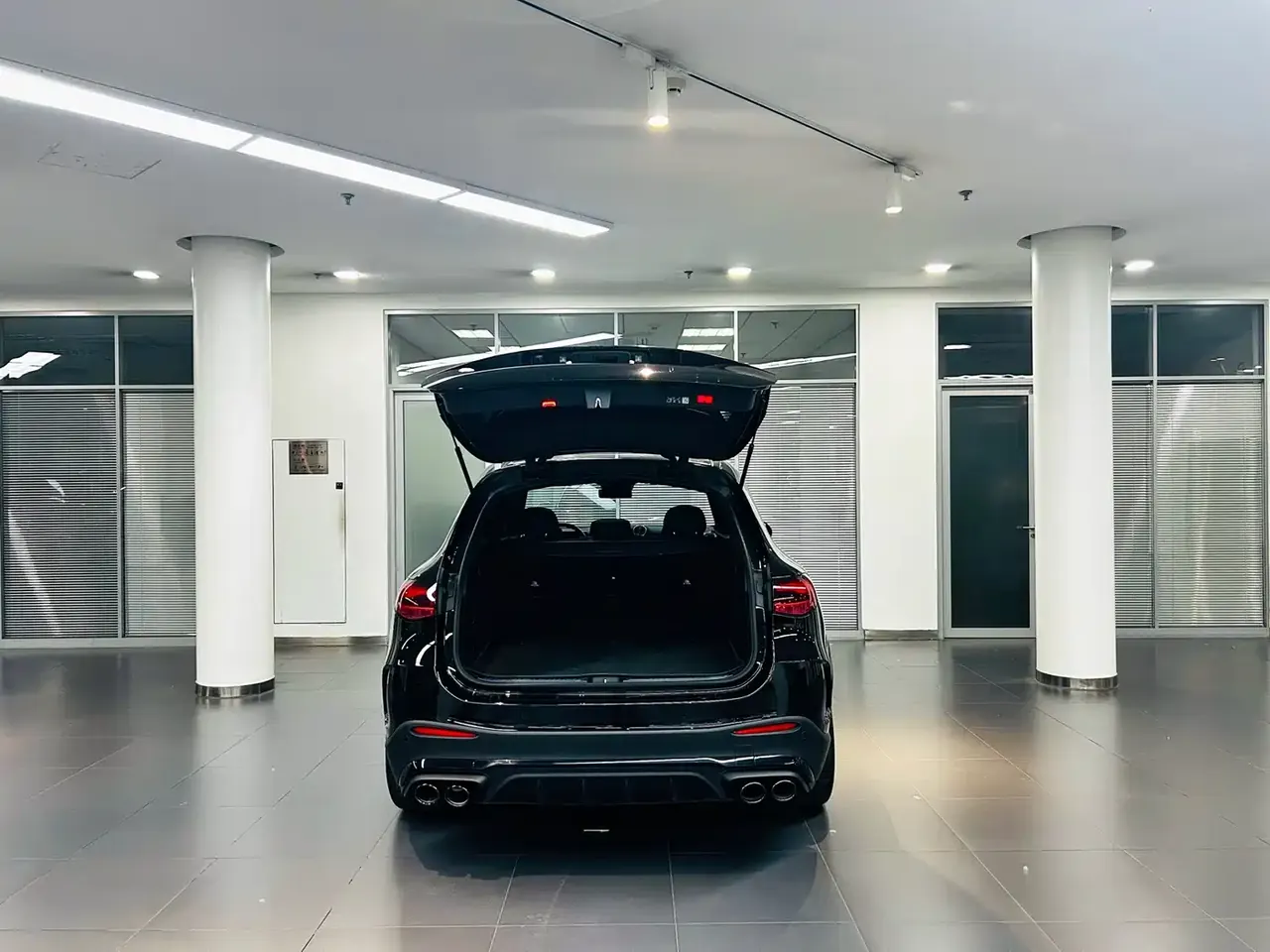 Mercedes-Benz GLC AMG 2024 AMG GLC 43 4MATIC фото 6