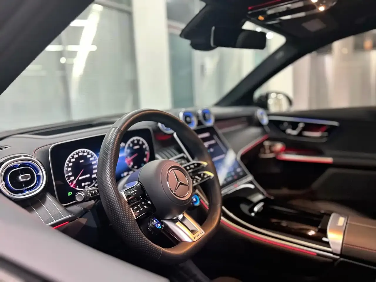 Mercedes-Benz GLC AMG 2024 AMG GLC 43 4MATIC фото 12