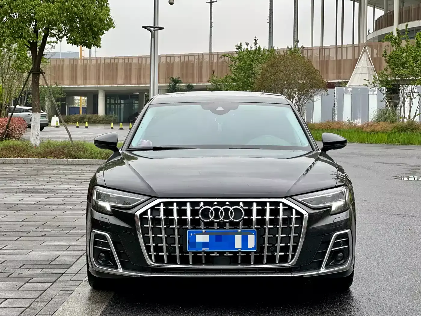 Audi A8 2021 A8L 50 TFSI quattro Comfort фото 2