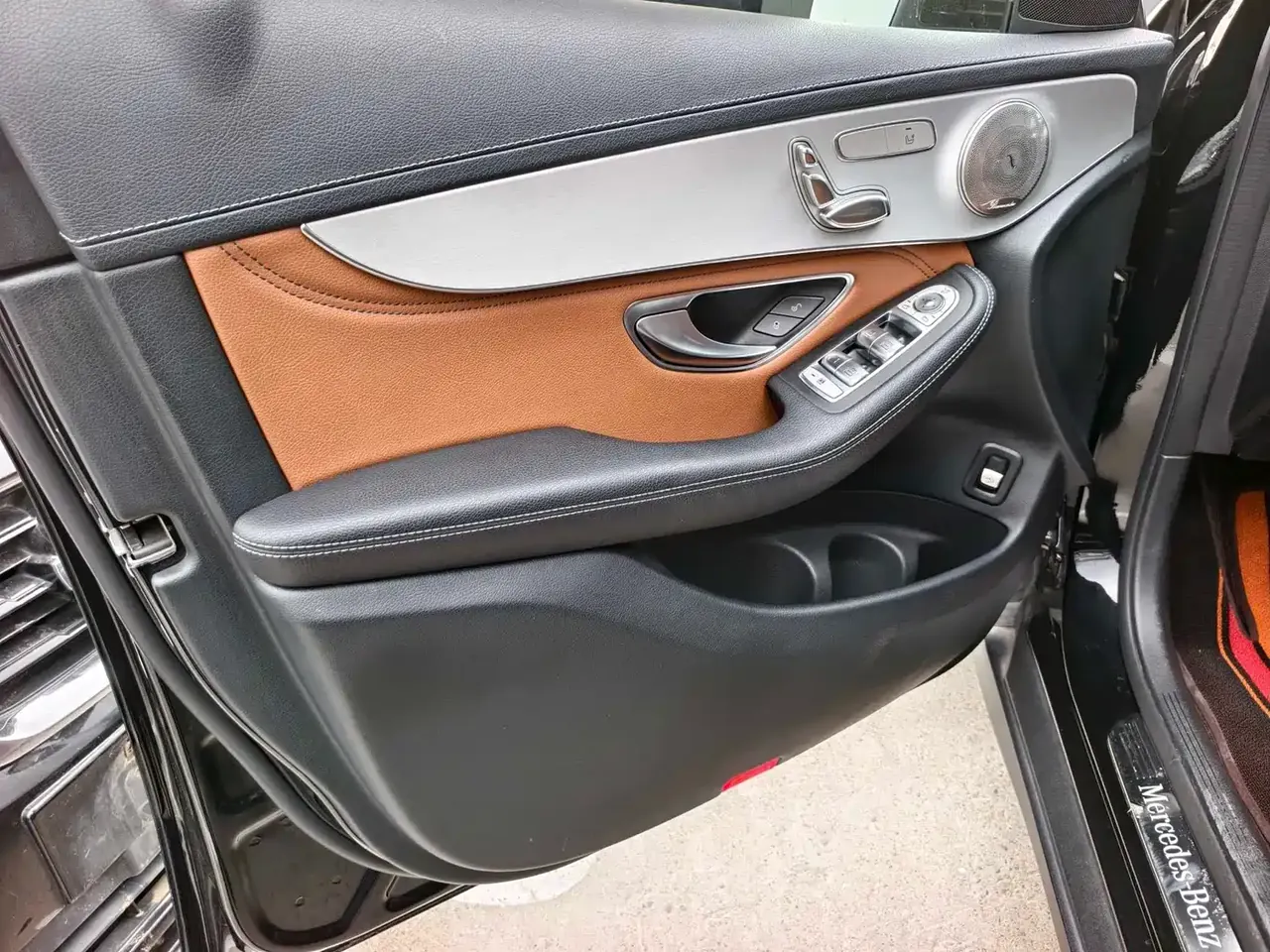 Mercedes-Benz GLC 2020 GLC 260 L 4MATIC Dynamic фото 6
