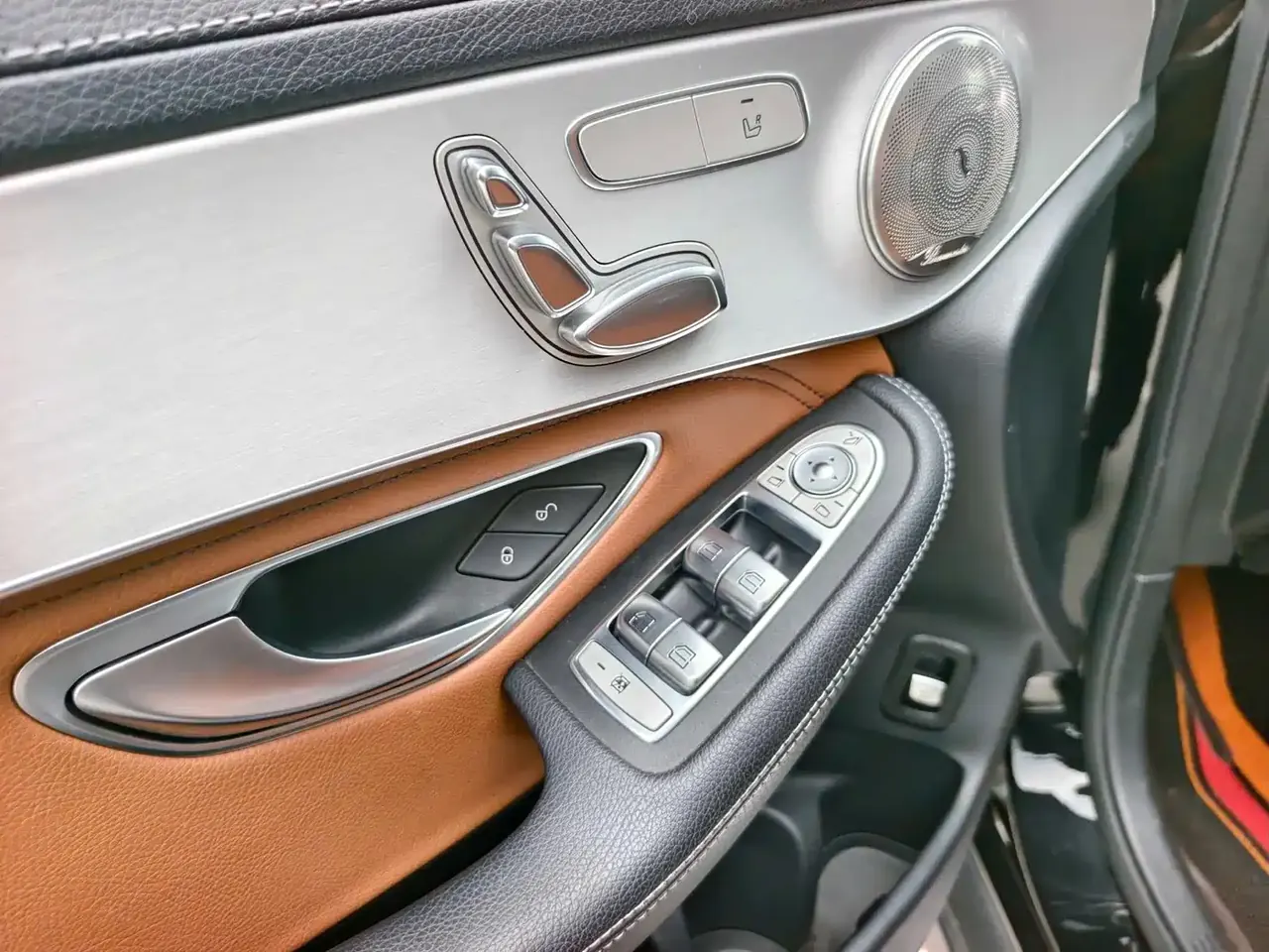Mercedes-Benz GLC 2020 GLC 260 L 4MATIC Dynamic фото 7