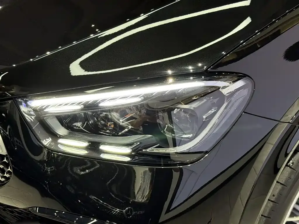 Mercedes-Benz GLE 2025 Facelift GLE 450 4MATIC Luxury Model фото 6