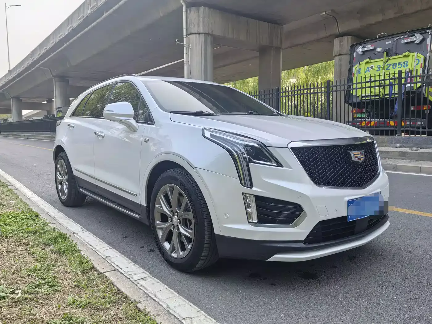 Cadillac XT5 2020 28T AWD Platinum Sport Edition фото 3