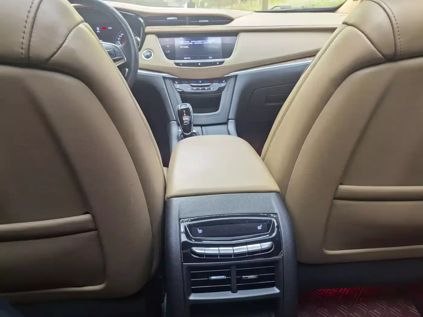Cadillac XT5 2020 28T AWD Platinum Sport Edition фото 25