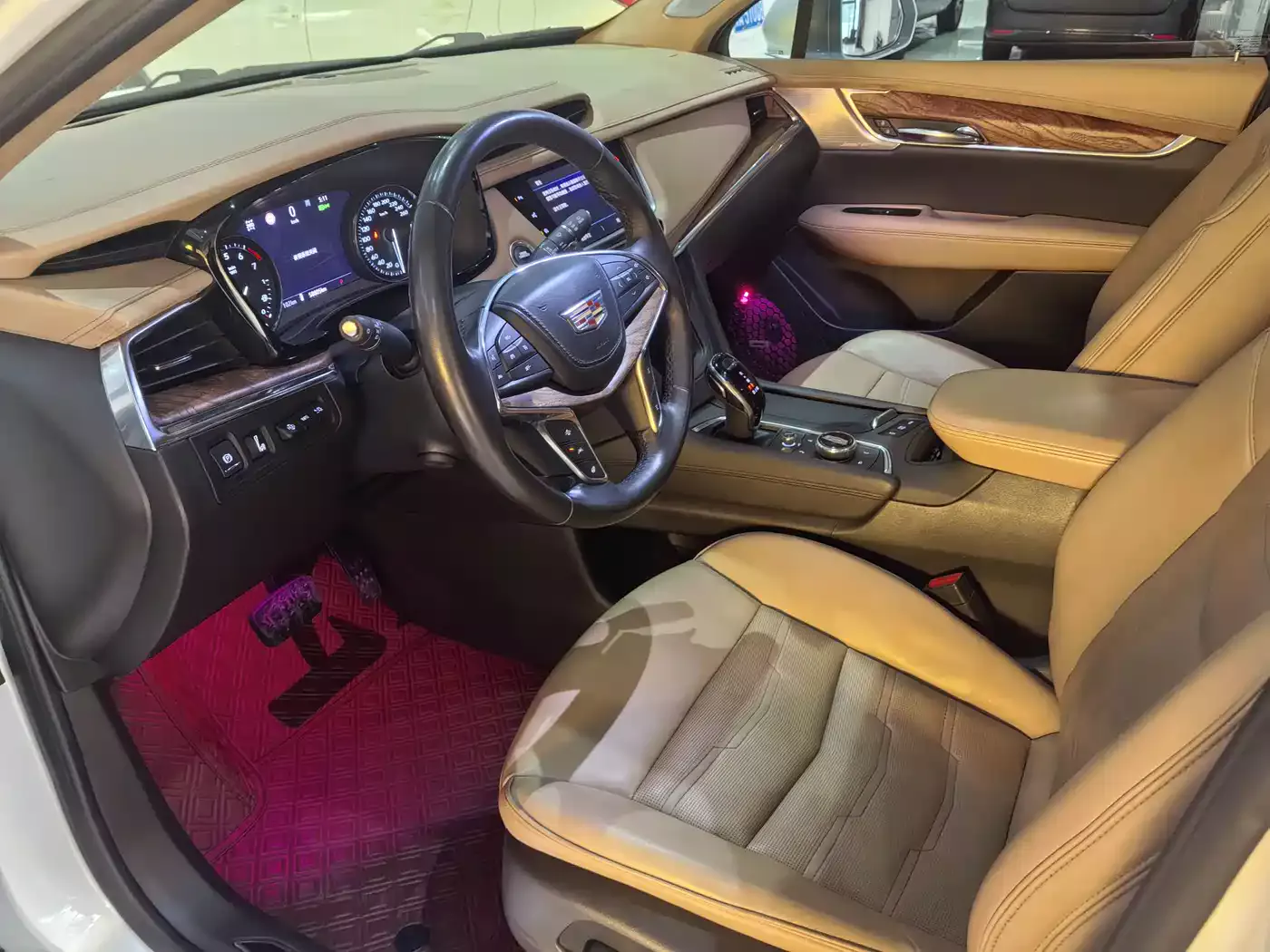 Cadillac XT5 2020 28T AWD Platinum Sport Edition фото 35