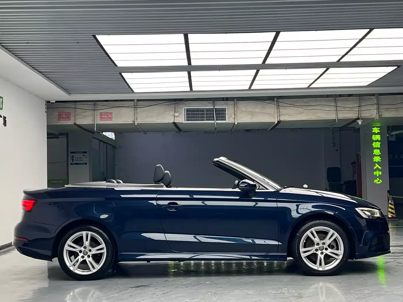 Audi A3 (Import) 2017 Cabriolet 40 TFSI фото 6