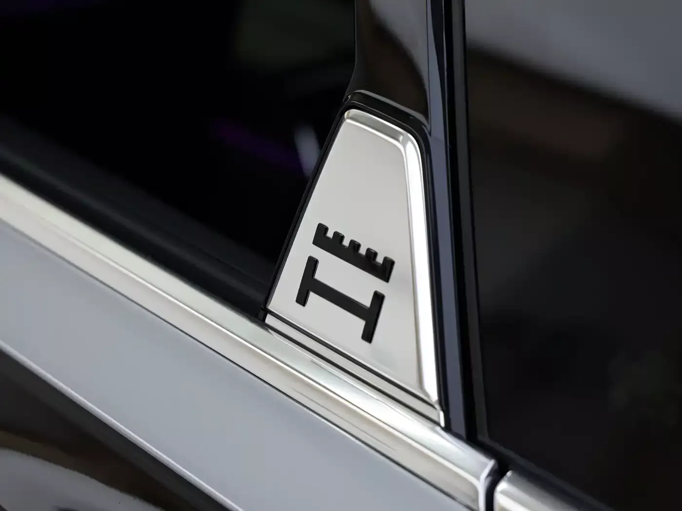 Audi A8 2022 A8L Horch Founder's Edition Legendary фото 11