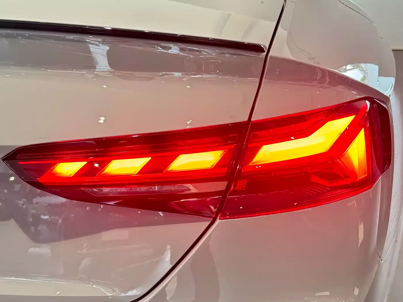 Audi RS 5 2024 RS 5 2.9T Coupe Ignition Edition фото 10
