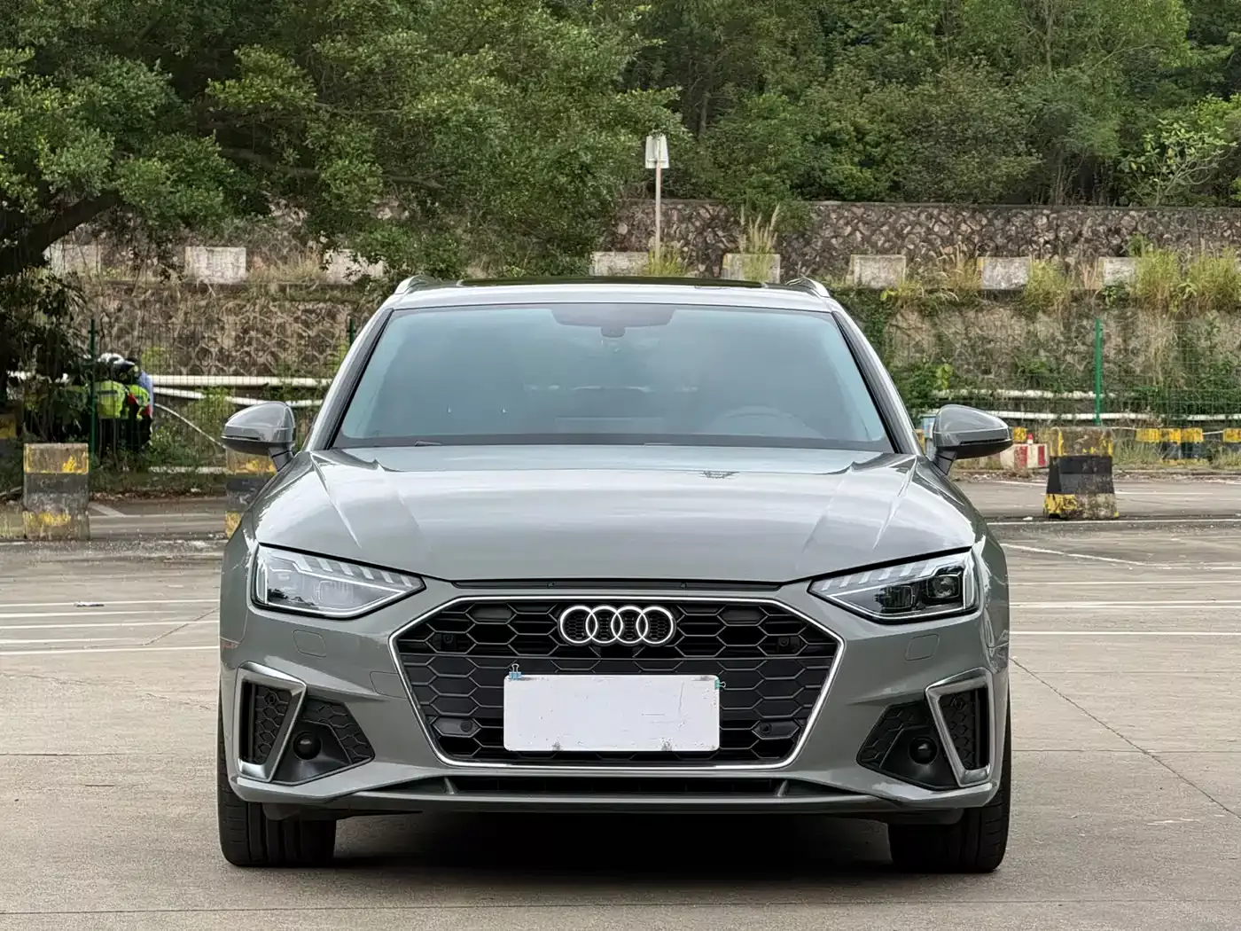 Audi A4 (Import) 2021 Avant 40 TFSI Pioneer Starlight Edition