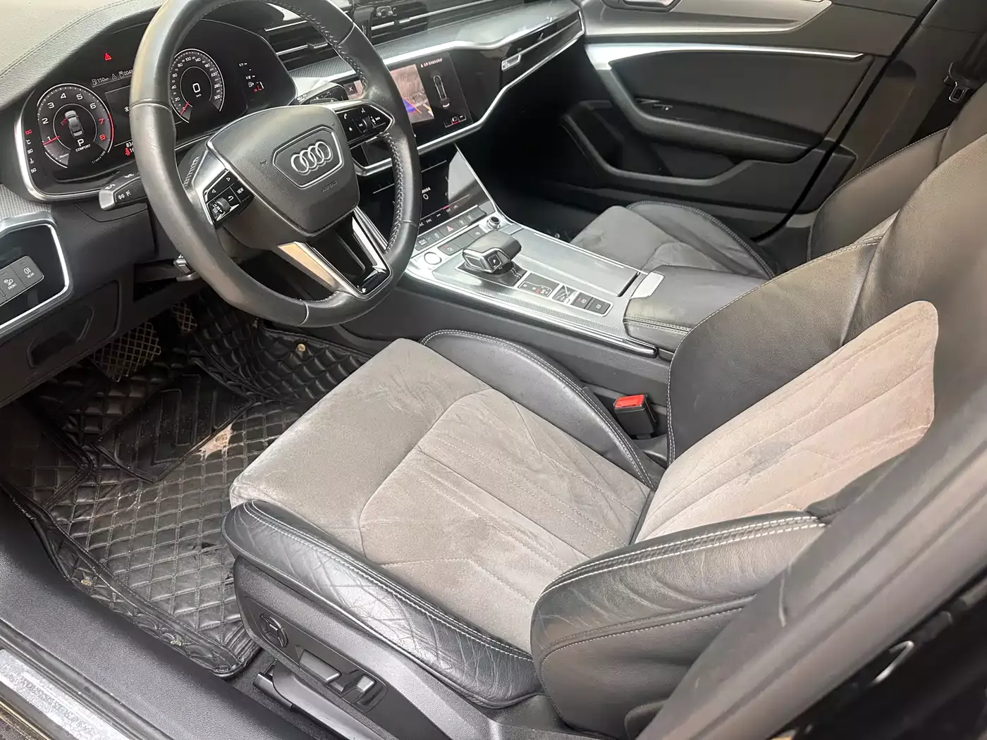 Audi A6L 2021 45 TFSI Exclusive Sport фото 5