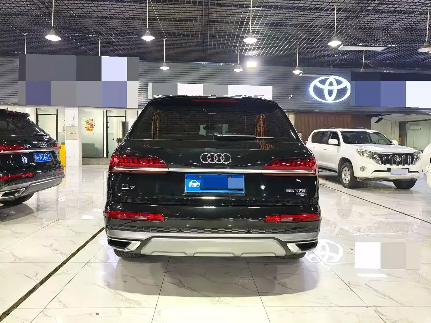 Audi Q7 2023 55 TFSI quattro S line Sport фото 7