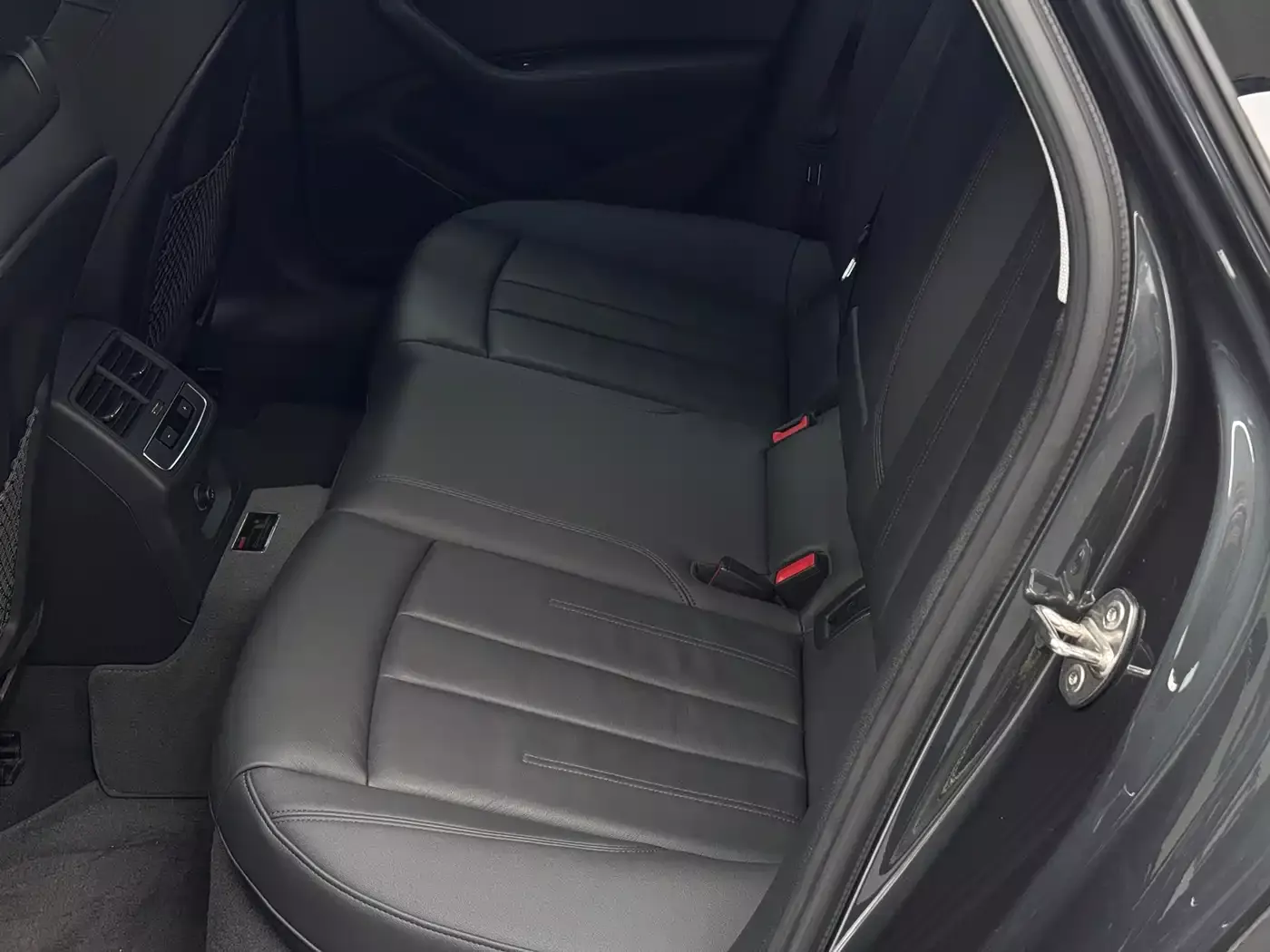 Audi A4 (Import) 2021 allroad quattro Explorer фото 8