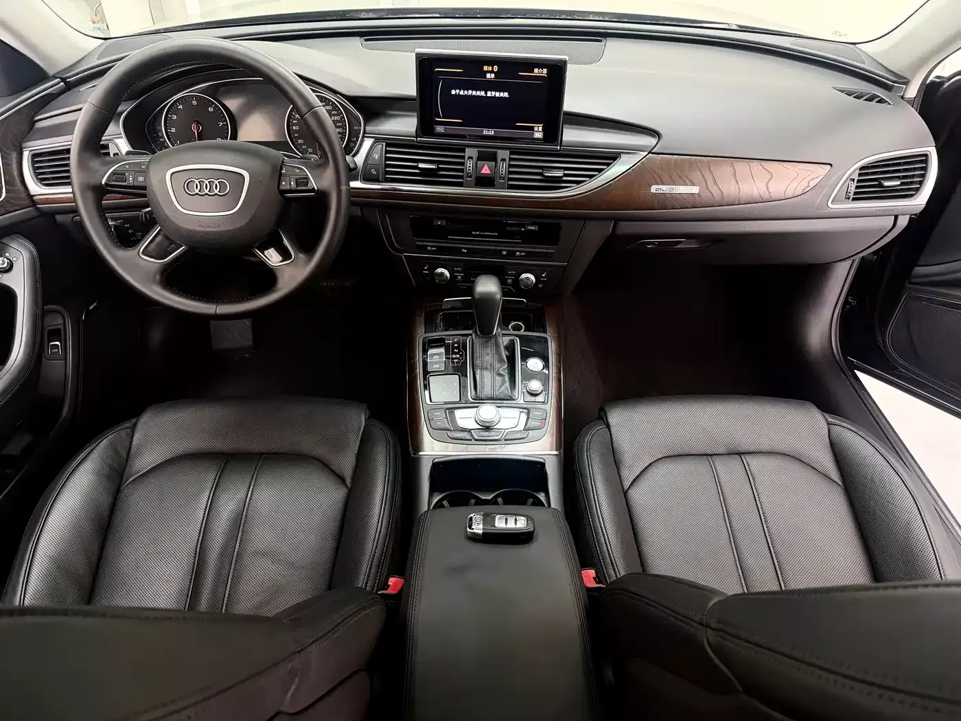 Audi A6L 2016 50 TFSI quattro Luxury фото 9