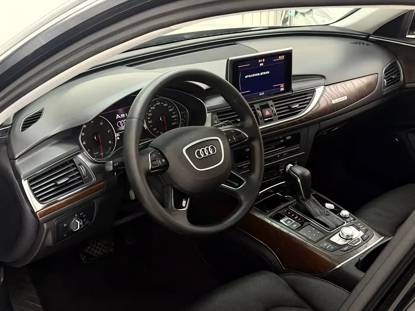 Audi A6L 2016 50 TFSI quattro Luxury фото 10