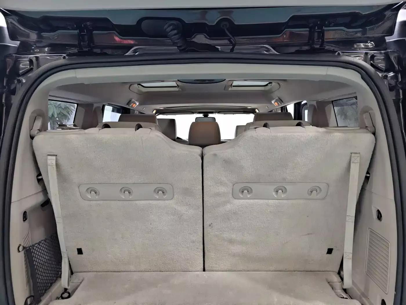 Jeep Commander Classic 2007 4.7 фото 41