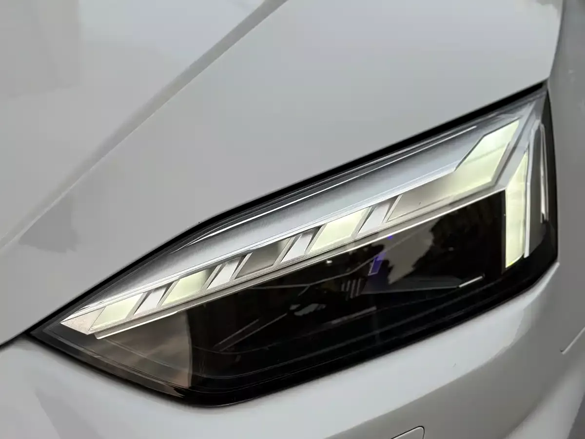 Audi A5 (Import) 2021 Sportback 45 TFSI quattro Premium Dynamic фото 3