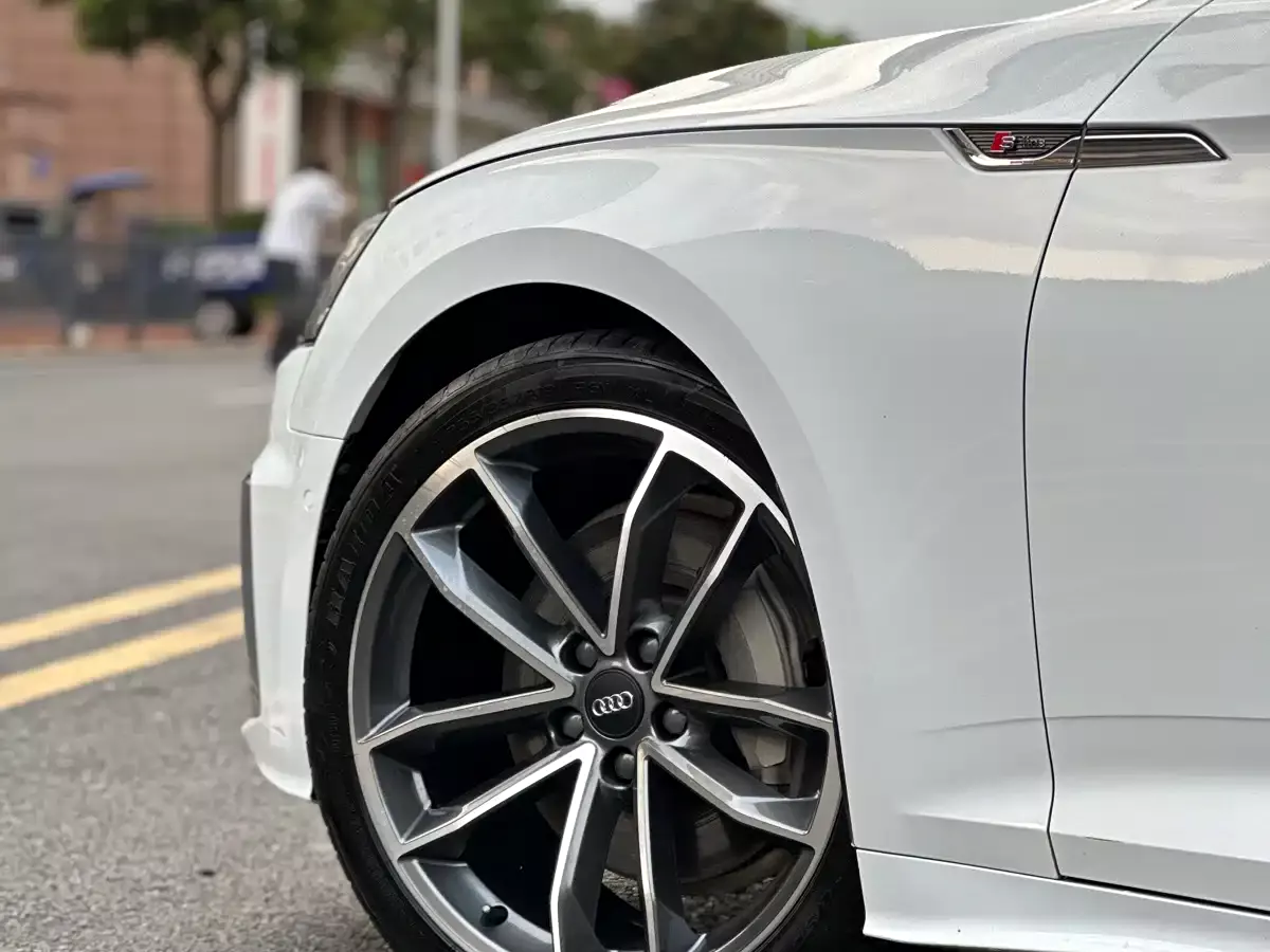 Audi A5 (Import) 2021 Sportback 45 TFSI quattro Premium Dynamic фото 4