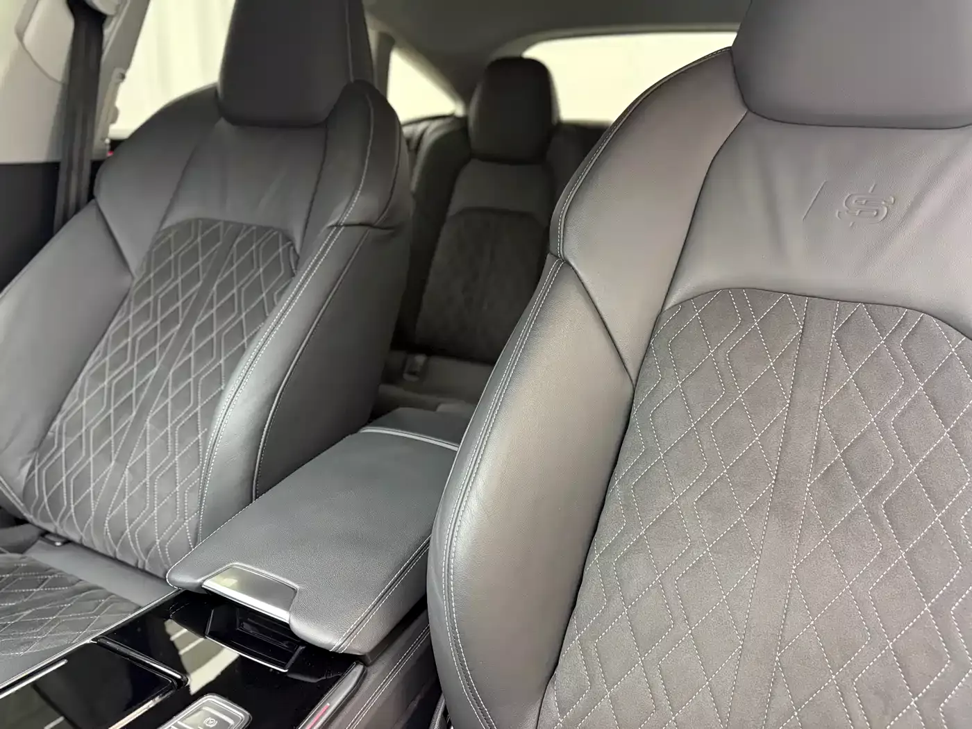 Audi S7 2022 2.9 TFSI quattro фото 5