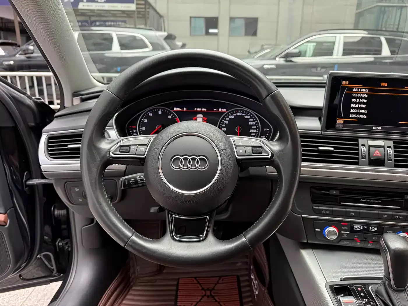 Audi A6L 2017 45 TFSI quattro Sport фото 14