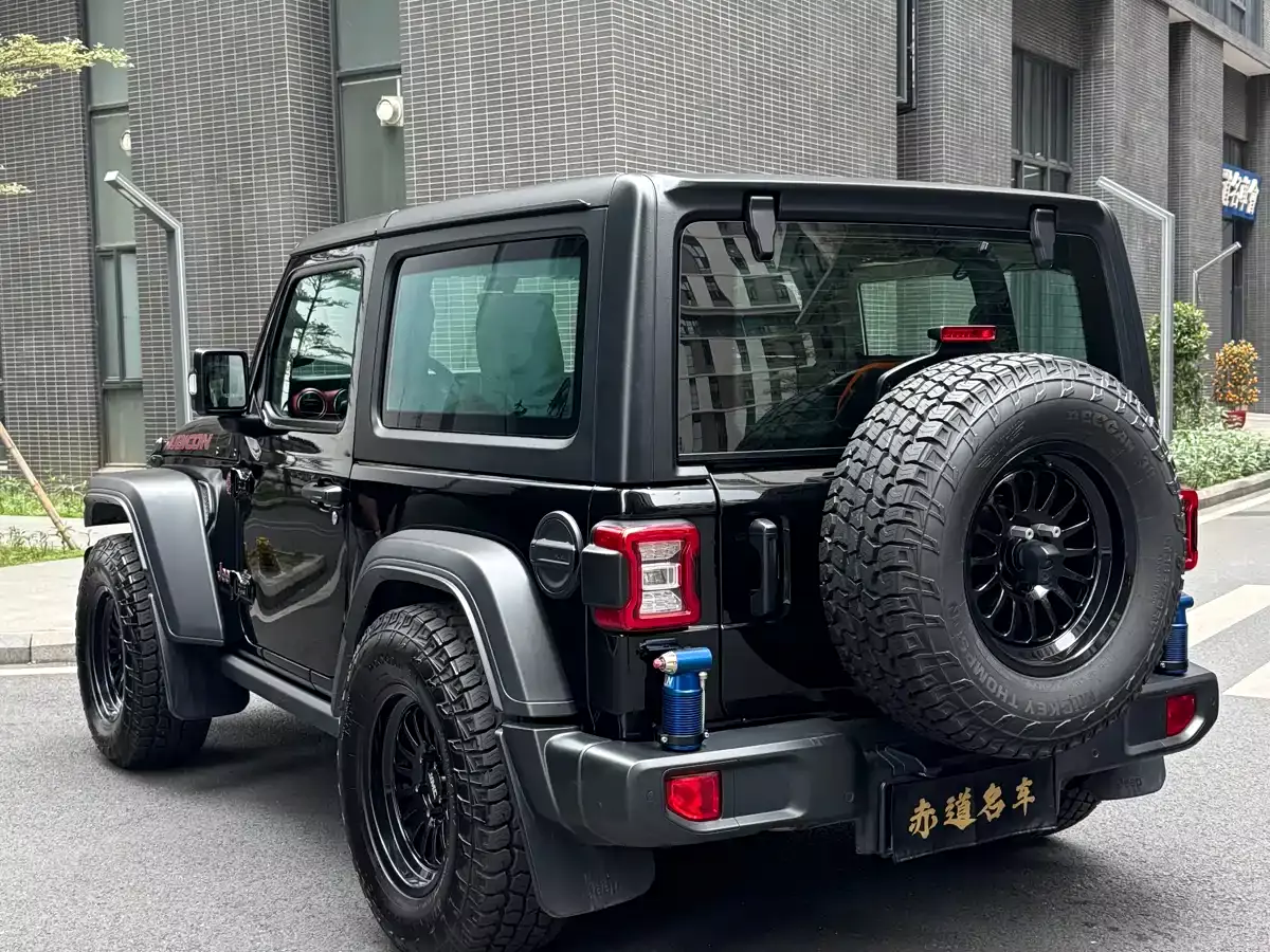 Jeep Wrangler 2021 2.0T Rubicon Two-Door фото 6