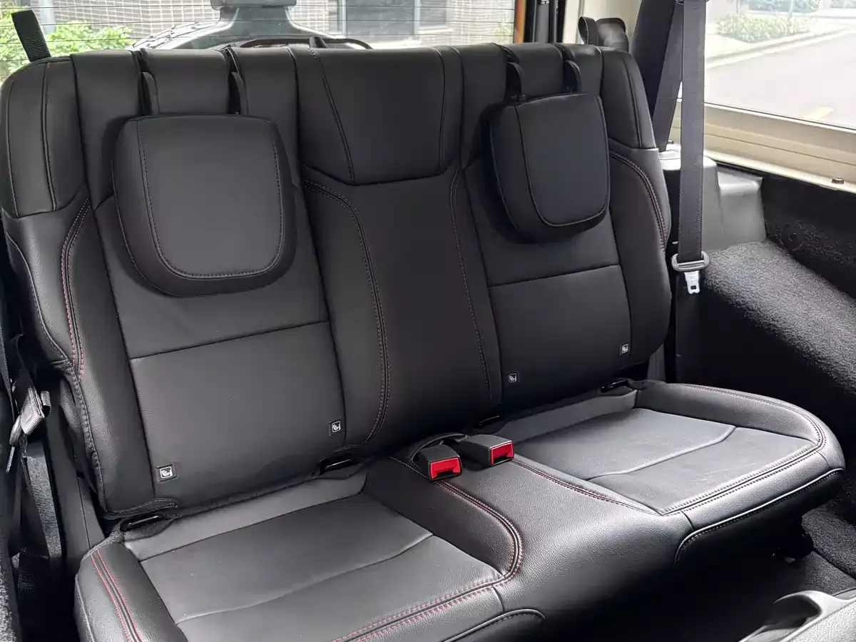 Jeep Wrangler 2021 2.0T Rubicon Two-Door фото 13