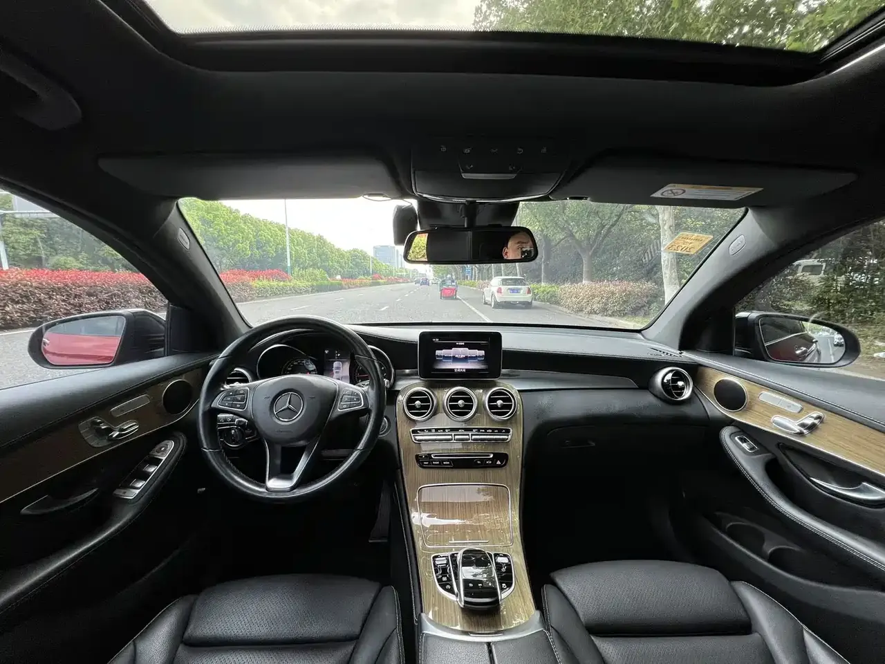 Mercedes-Benz GLC Coupe 2019 GLC 260 4MATIC Coupe SUV фото 11