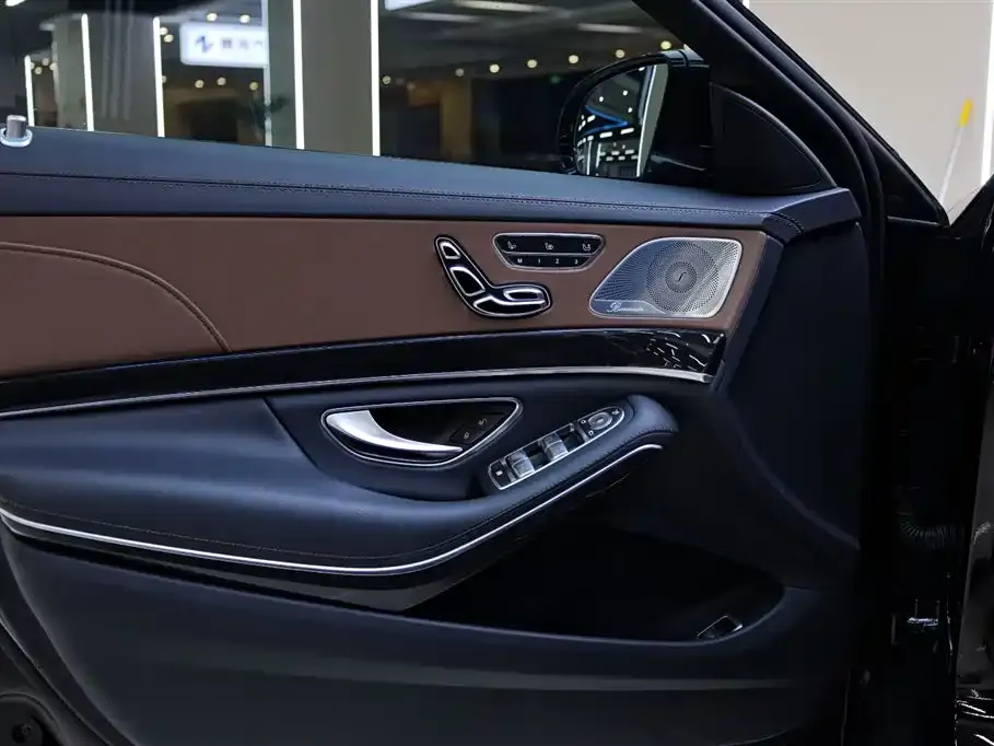 Mercedes-Benz S-Class 2020 S 450 L 4MATIC Collector's Version фото 21