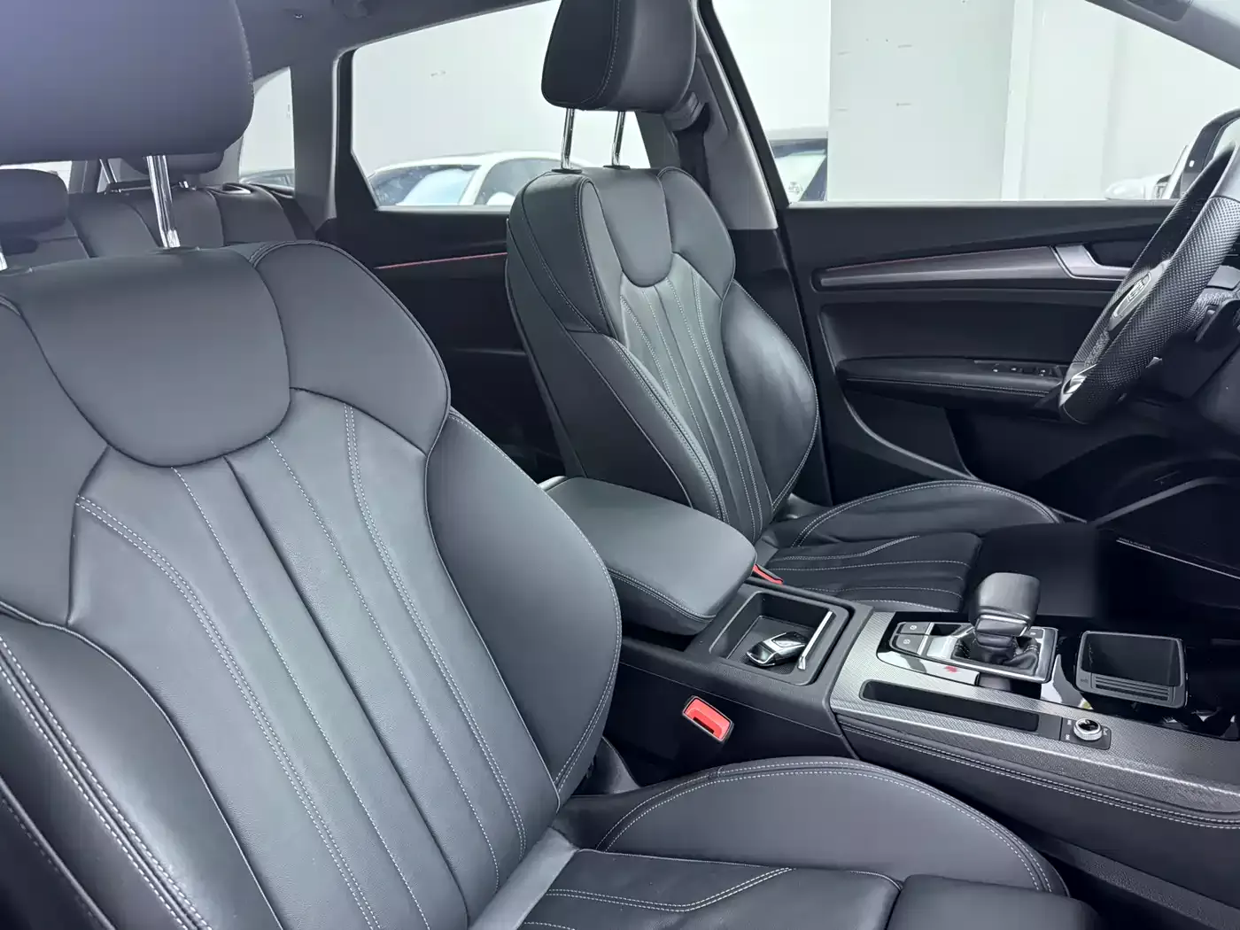 Audi Q5L 2022 45T Luxury Dynamic фото 16
