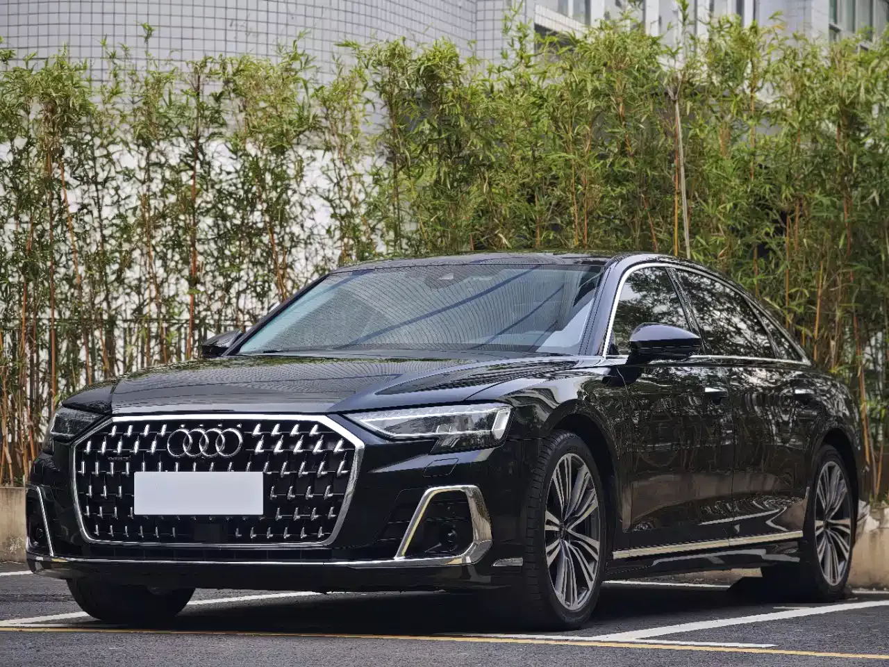Audi A8 2022 A8L 50 TFSI quattro Comfort Collector's Edition