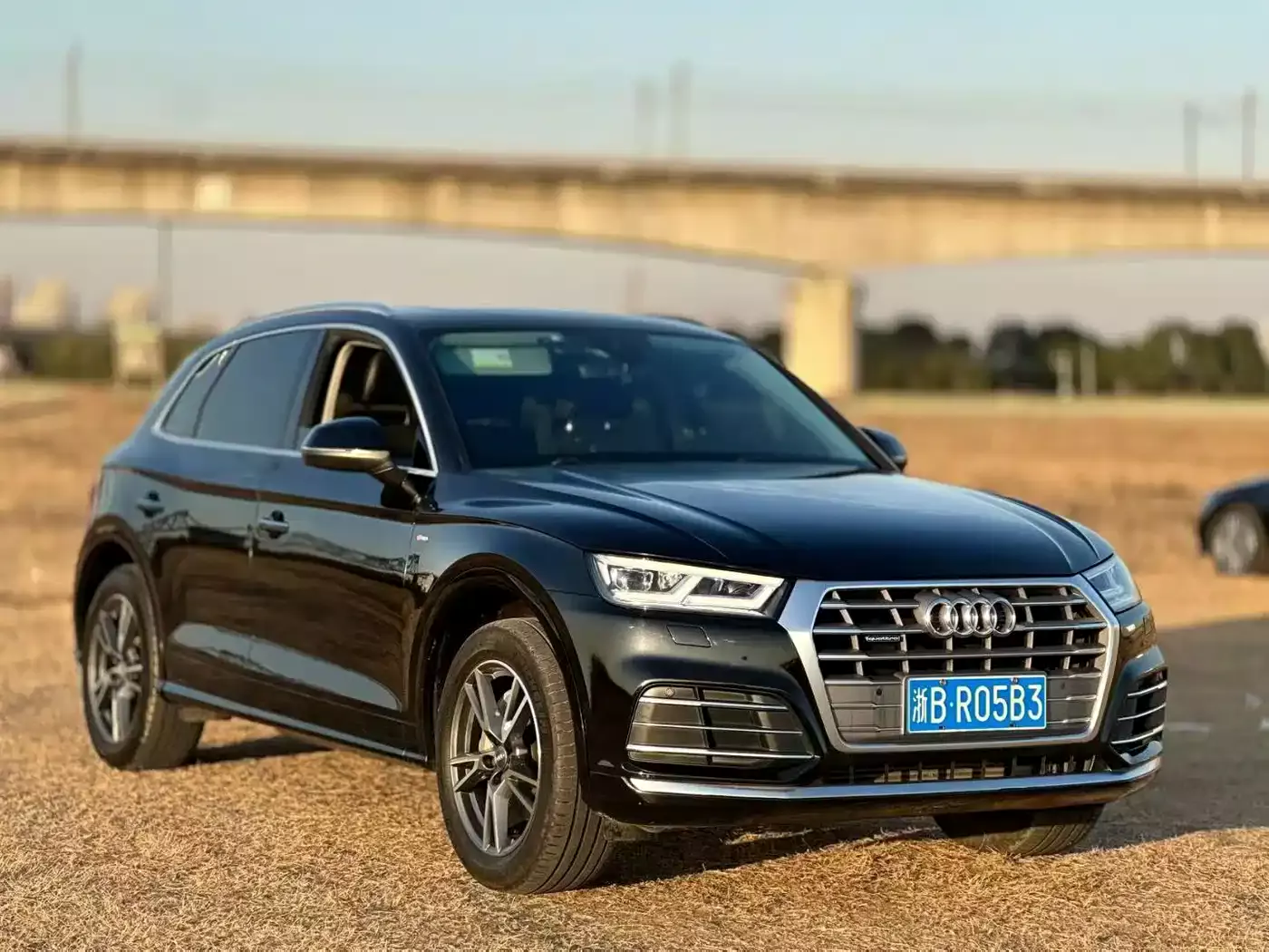 Audi Q5L 2020 40 TFSI Prestige Fashion фото 3