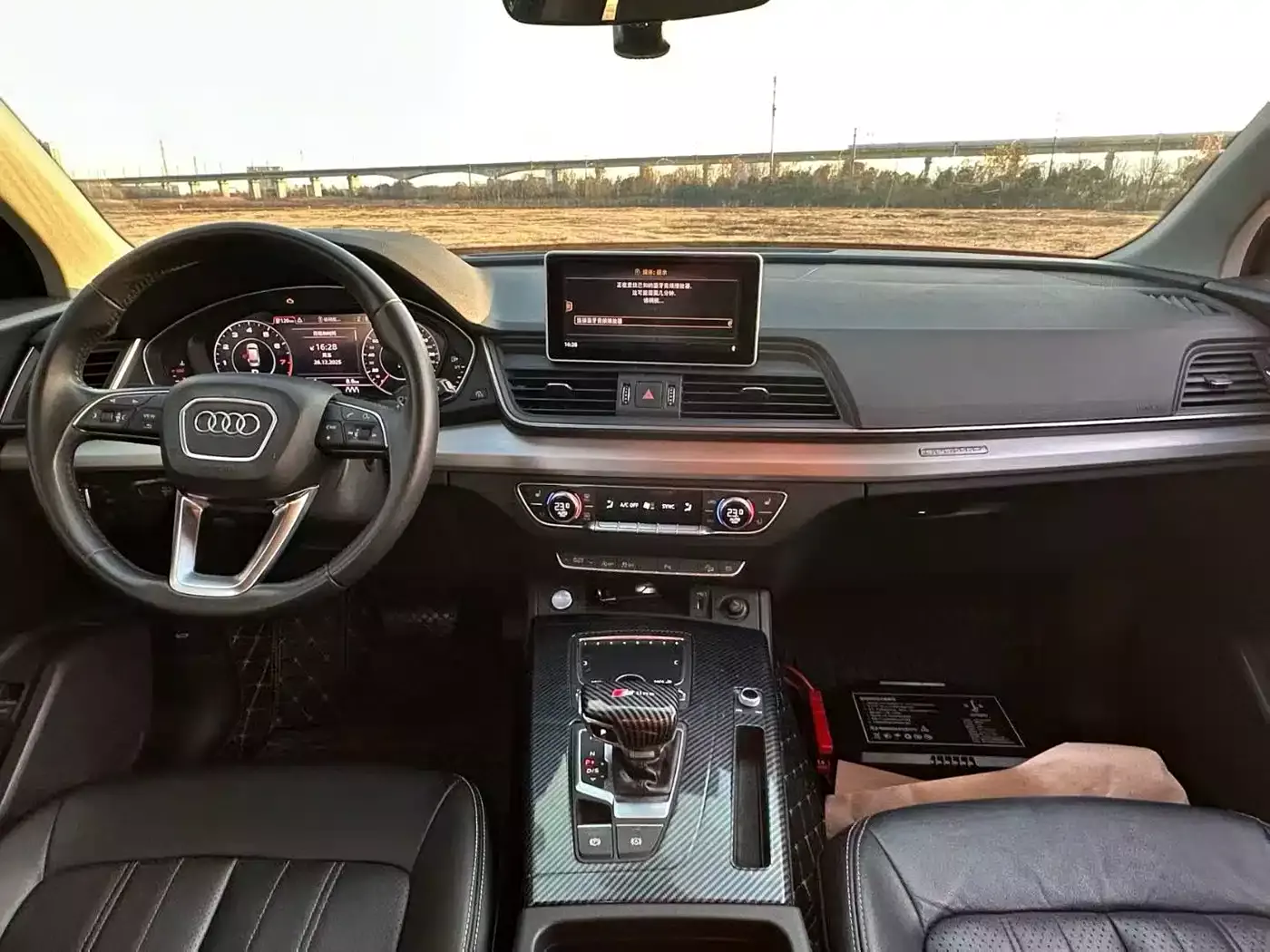 Audi Q5L 2020 40 TFSI Prestige Fashion фото 6
