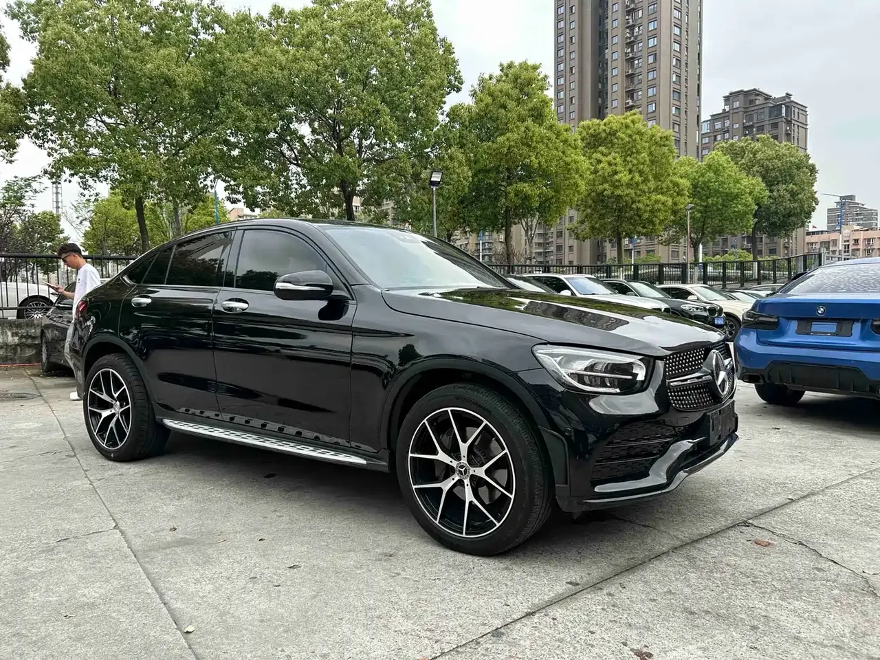 Mercedes-Benz GLC Coupe 2019 Facelift GLC 300 4MATIC Coupe SUV фото 2