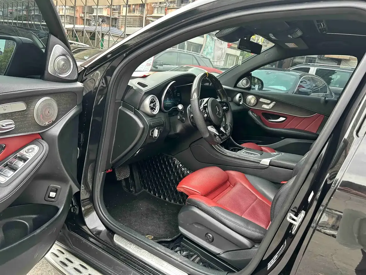 Mercedes-Benz GLC Coupe 2019 Facelift GLC 300 4MATIC Coupe SUV фото 4