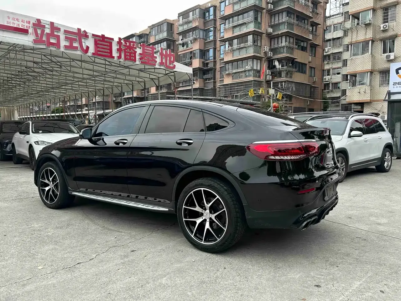 Mercedes-Benz GLC Coupe 2019 Facelift GLC 300 4MATIC Coupe SUV фото 7