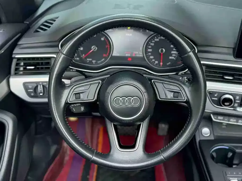 Audi A5 (Import) 2017 Cabriolet 40 TFSI Fashion фото 6